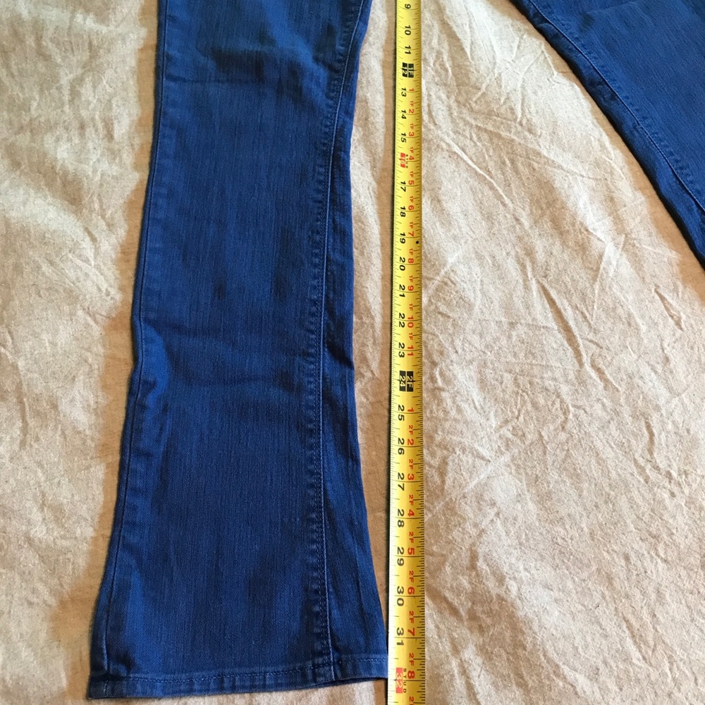 Express Skyscraper - image 2